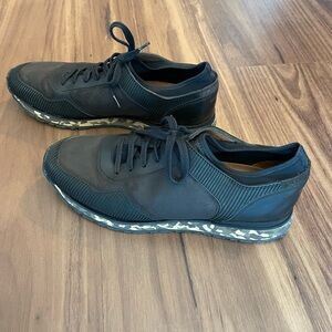 Men's Black Camouflage Sole Sneakers
